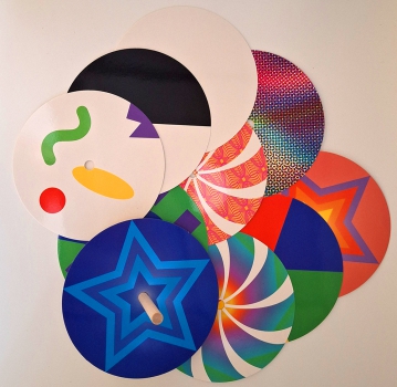 Großer Kreisel mit 10 verschiedenen Mustern